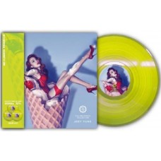 Joey Yung 容祖兒 All Delicious Collection 快歌精選 3LP 黄色透明膠+Hopelessly Romantic Collection 慢歌精選 3LP 紫色透明膠 (相同編號)