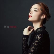 Moon Winterplay Kiss Me LP